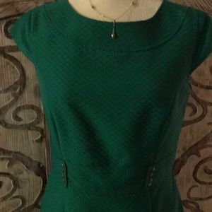 Gorgeous Green Tahari dress